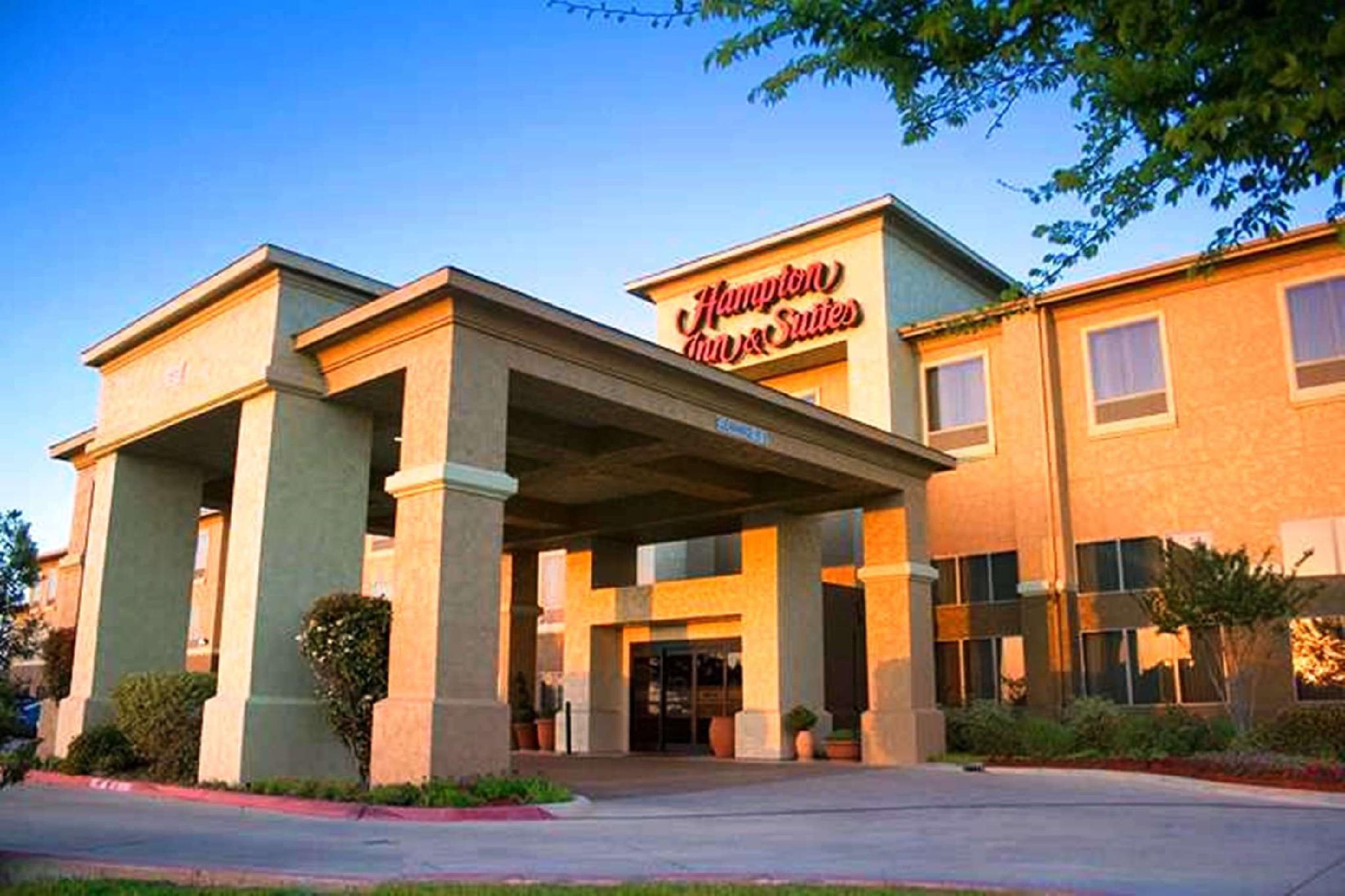 Hampton Inn & Suites Denton Exterior foto